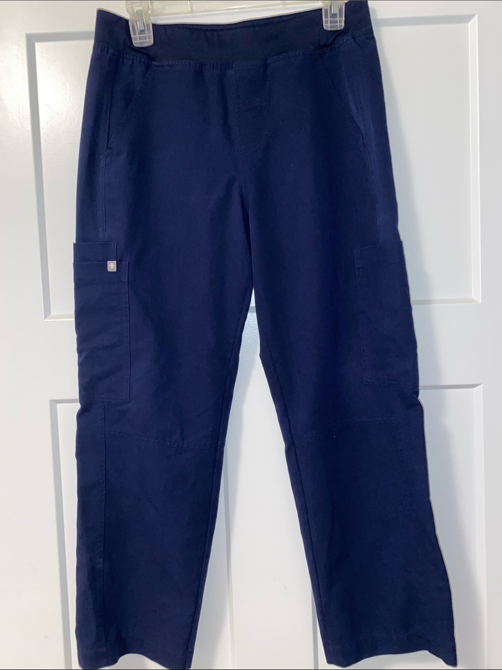 Figs Men's Dark Navy Cargo Scrub Pants with Utility Pockets